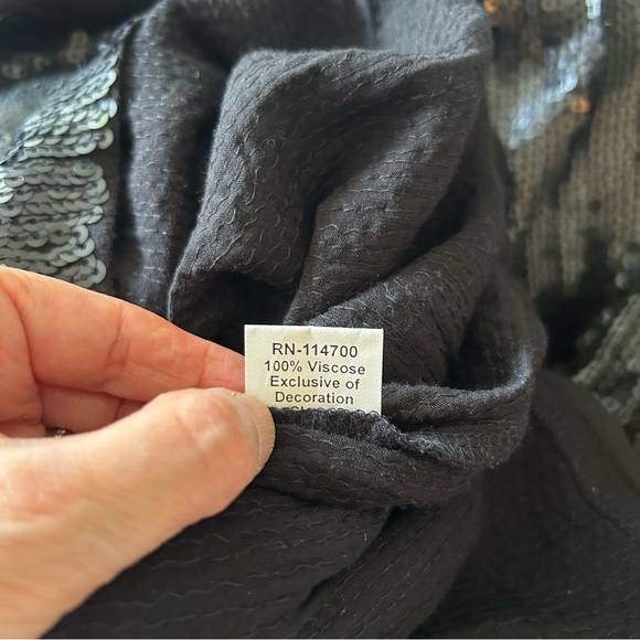 CHAN LUU
SEQUIN TEE - Picture 8 of 8